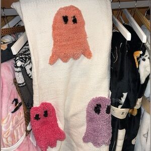 Viral ghost blanket from TikTok. Hard to find in stores!